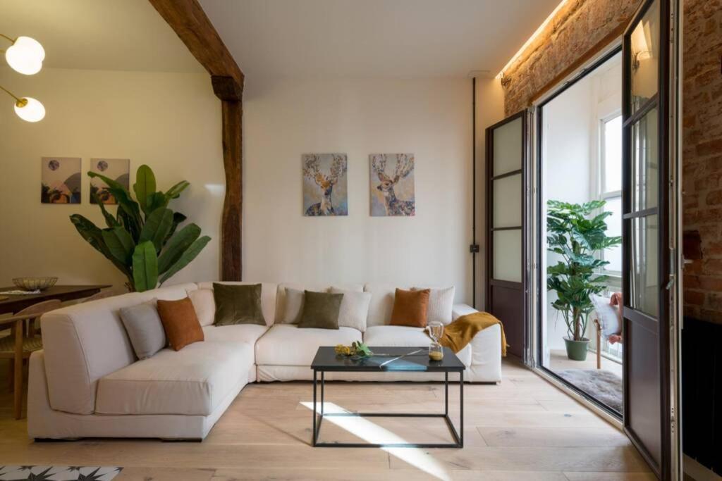 Rustic Bilbao Apartment Exterior photo